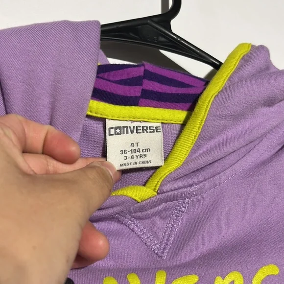 Converse All Star Girls Graphic Sweatshirt Size 4T - Picture 3 of 6